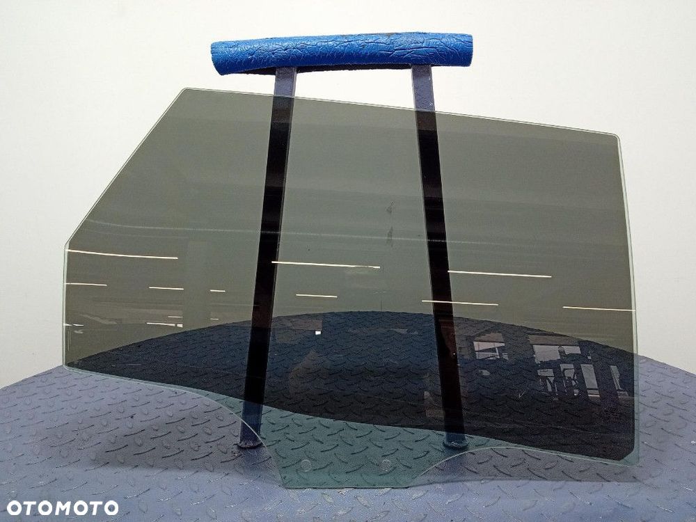AUDI A4 B9 8W AVANT SZYBA DRZWI TYŁ PRAWA TYLNA 16R 8W9845206 - 1