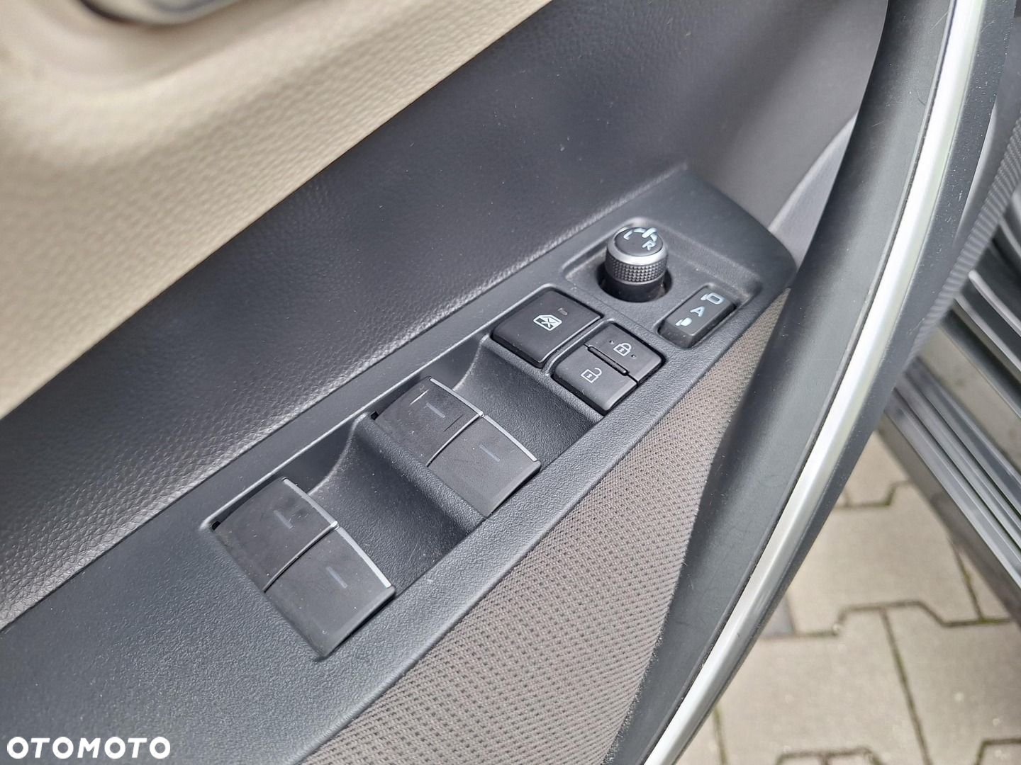 Toyota Corolla 1.5 Comfort MS - 12