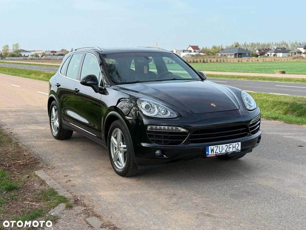 Porsche Cayenne - 2