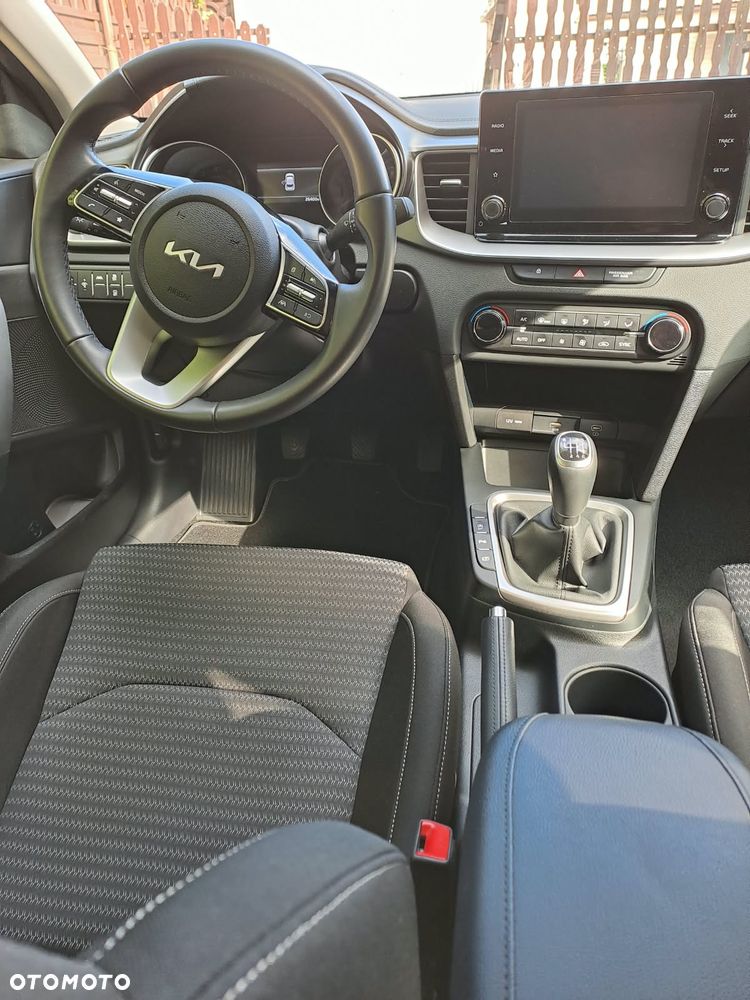 Kia XCeed 1.5 T-GDI M - 9