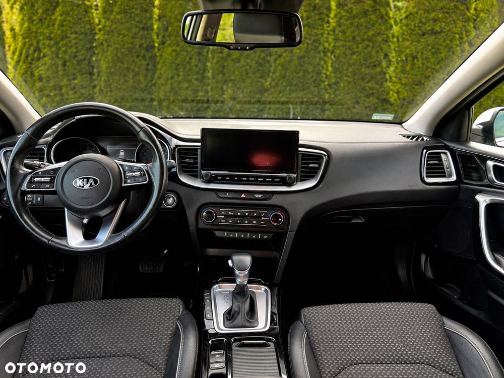 Kia XCeed 1.6 T-GDI L Business Line DCT - 7