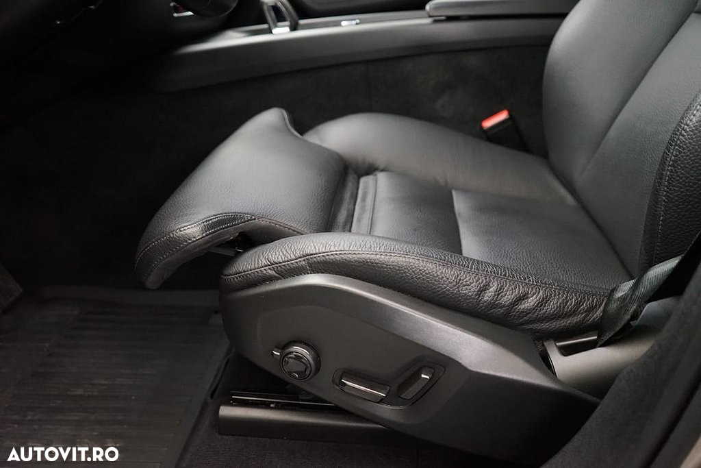 Volvo XC 60 B5 AT AWD MHEV Core - 8