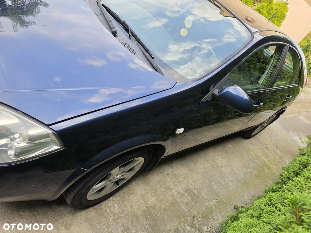 Nissan Primera - 2