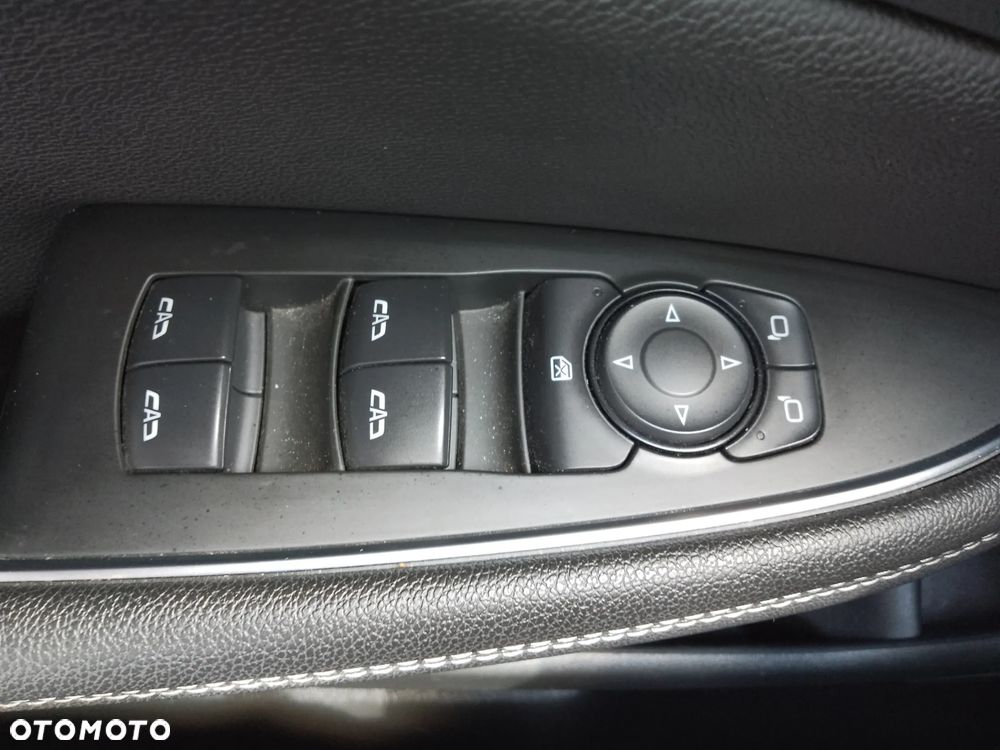 Opel Insignia 1.5 T Elite S&S - 25