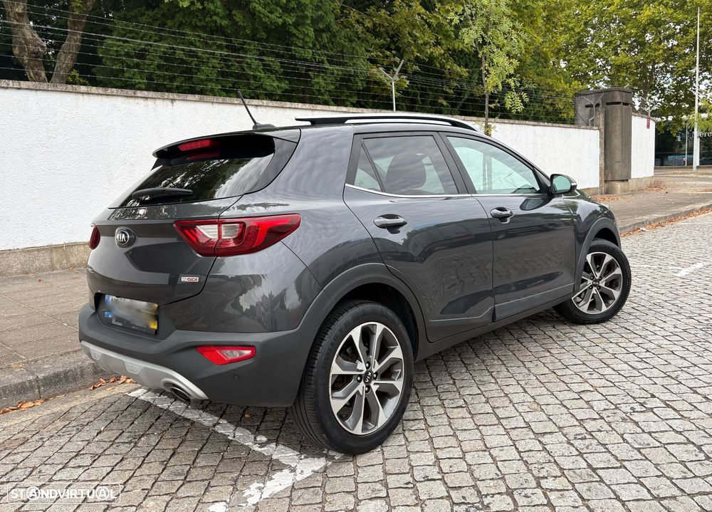 Kia Stonic 1.0 T-GDI Tech - 4