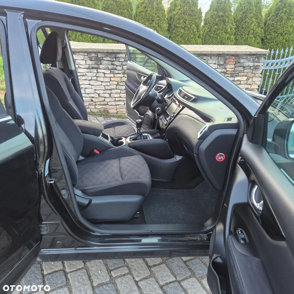 Nissan Qashqai 1.6 dCi 4 x 4 DPF Start/Stop I-Way - 17