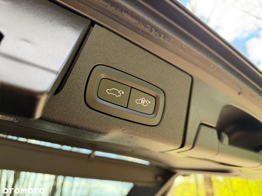 Volvo XC 60 T6 AWD Inscription - 21