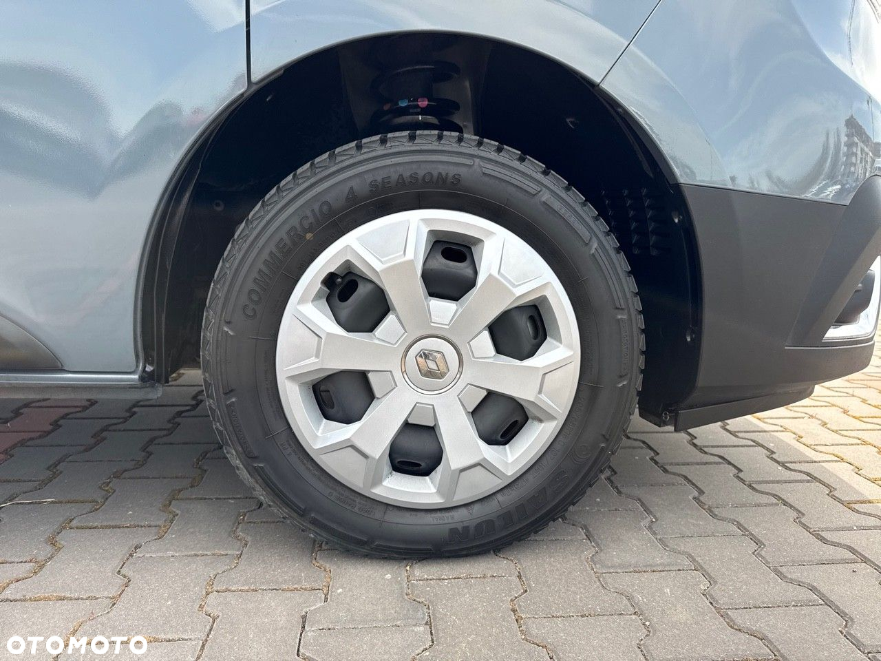 Renault Trafic - 11