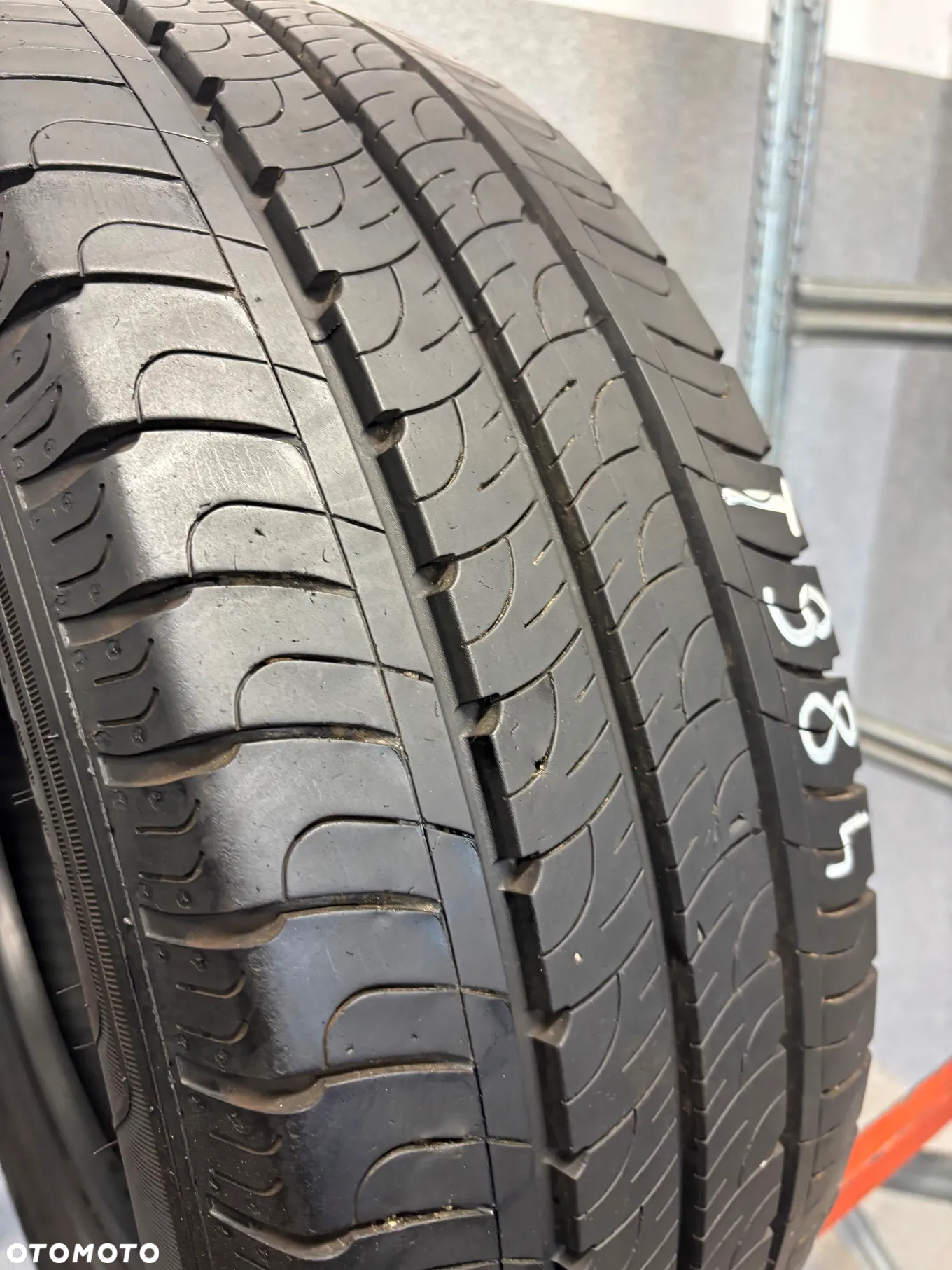 1 OPONA LETNIA GOODYEAR 215/65/16C  109/107T  EFFICIENT GRIP  CARGO - 2