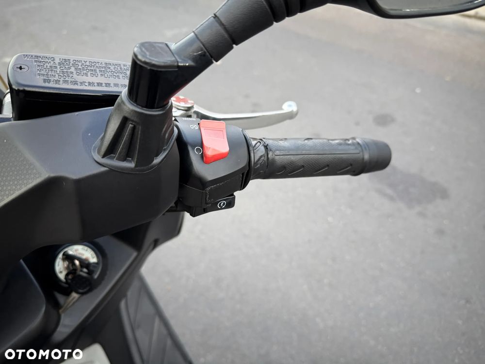 Kymco X-Town - 12