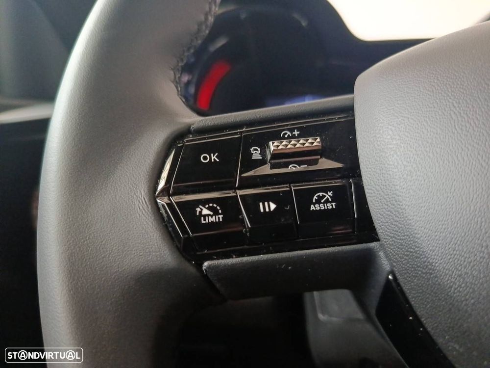 Alfa Romeo Junior 1.2 Speciale eDCT6 - 17