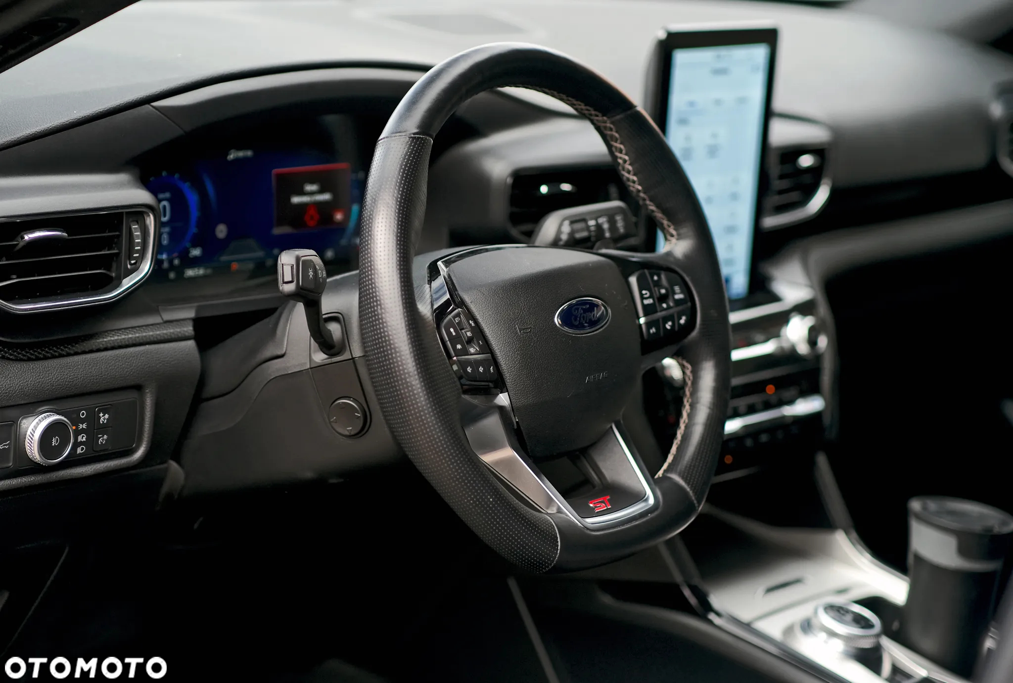 Ford Explorer - 5
