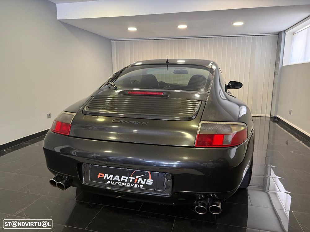 Porsche 911 (996) - 21