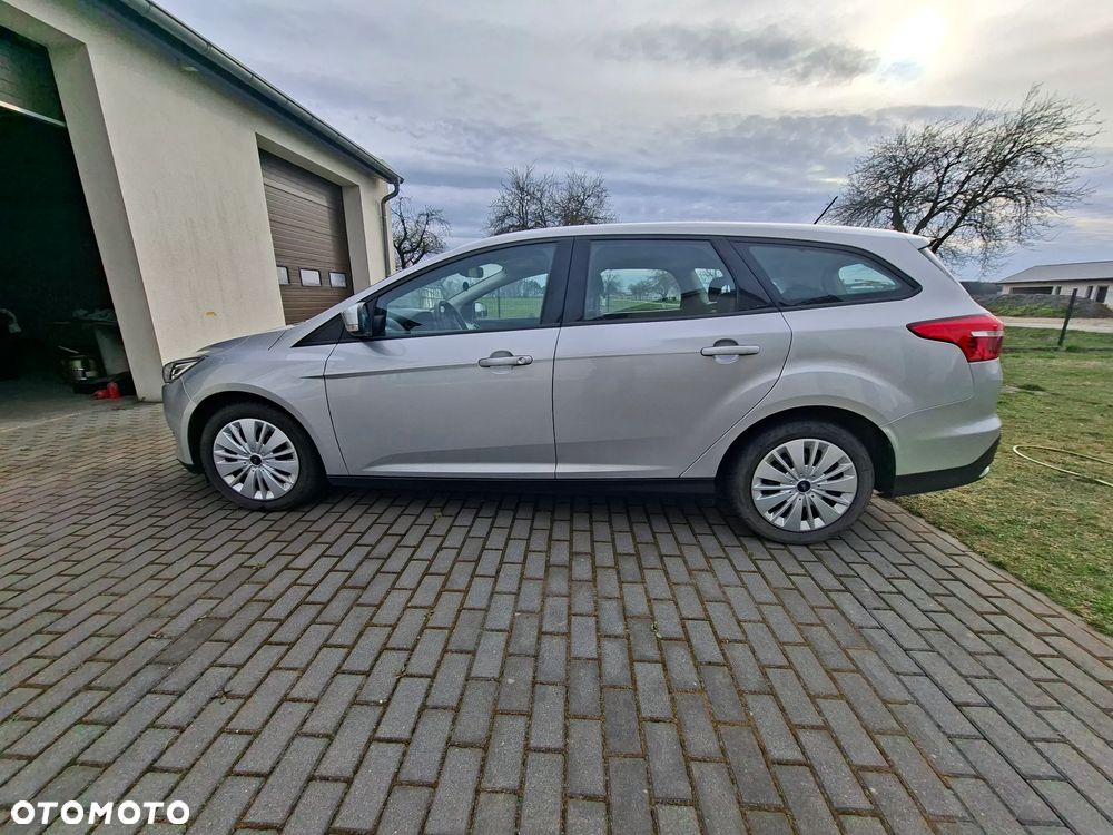Ford Focus - 11
