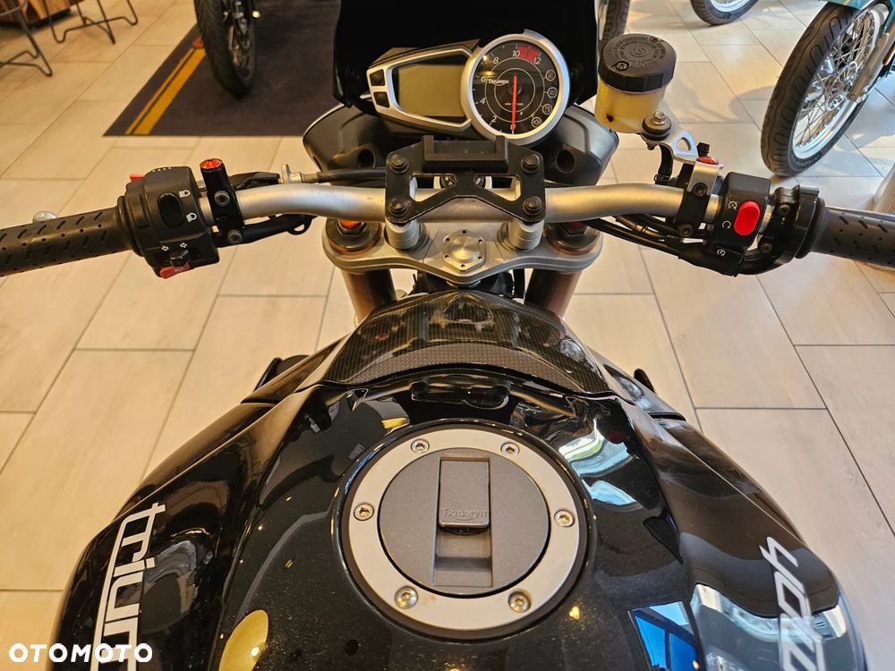 Triumph Speed Triple - 9