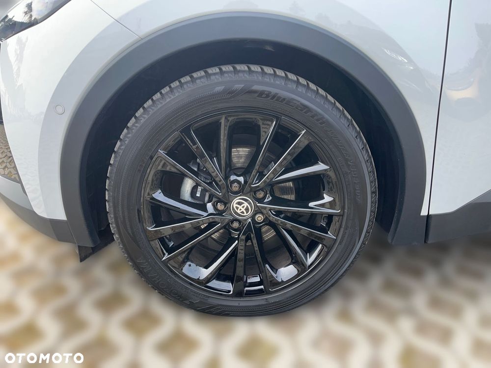 Toyota C-HR - 8