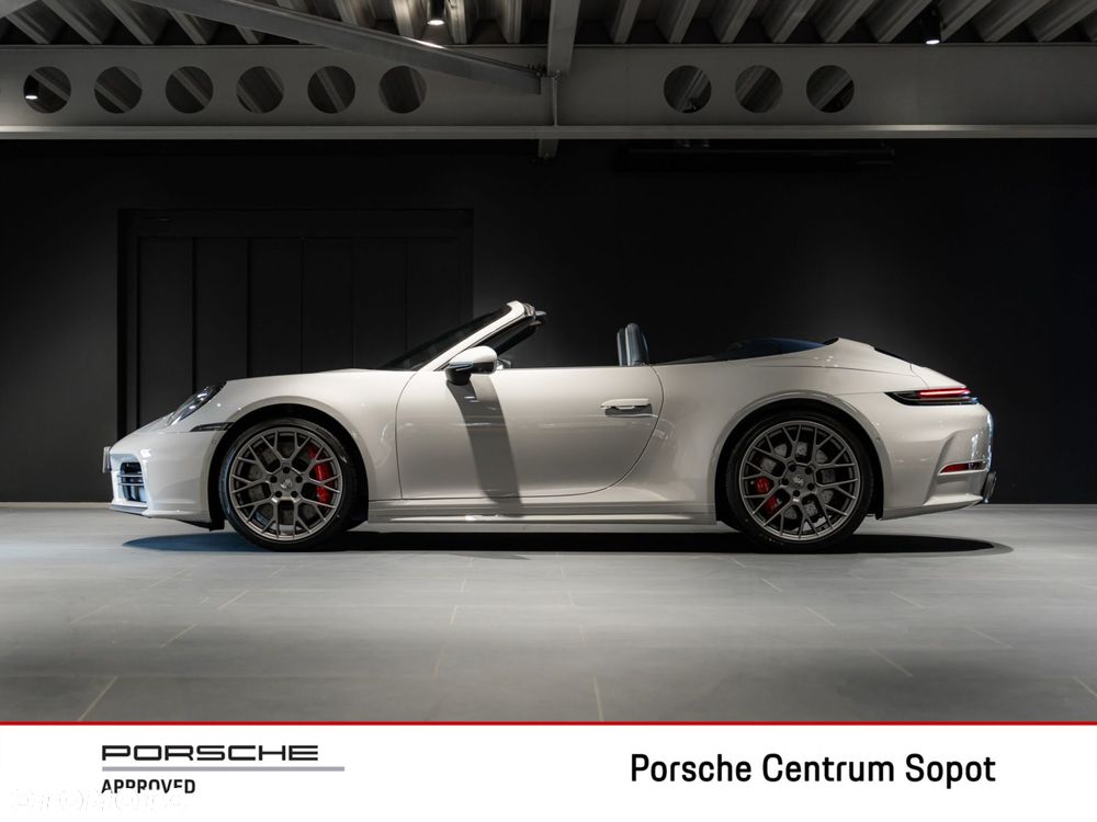 Porsche 911 Carrera S Cabrio - 2