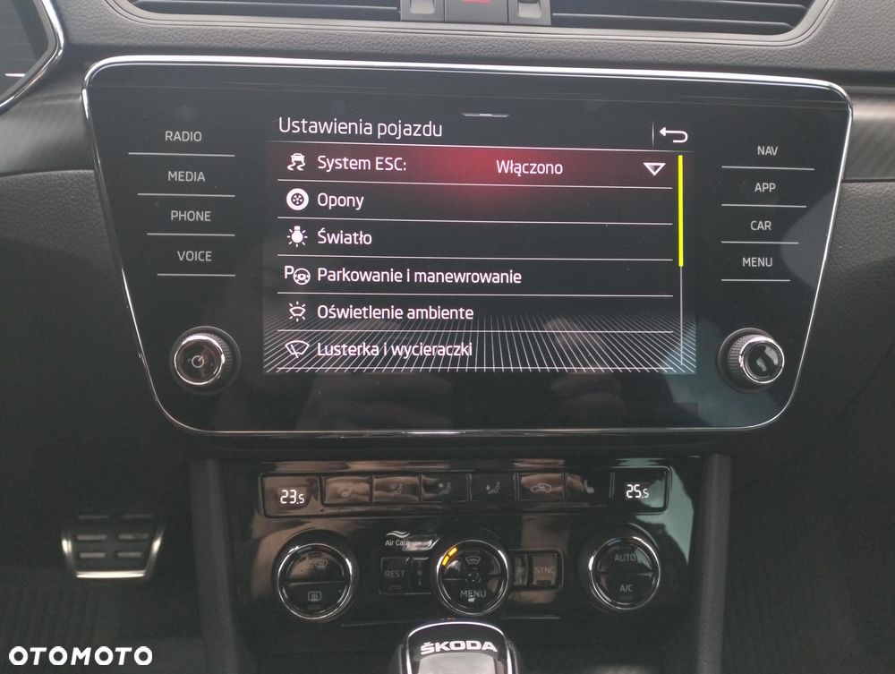 Skoda Superb 2.0 TSI Sportline DSG - 36