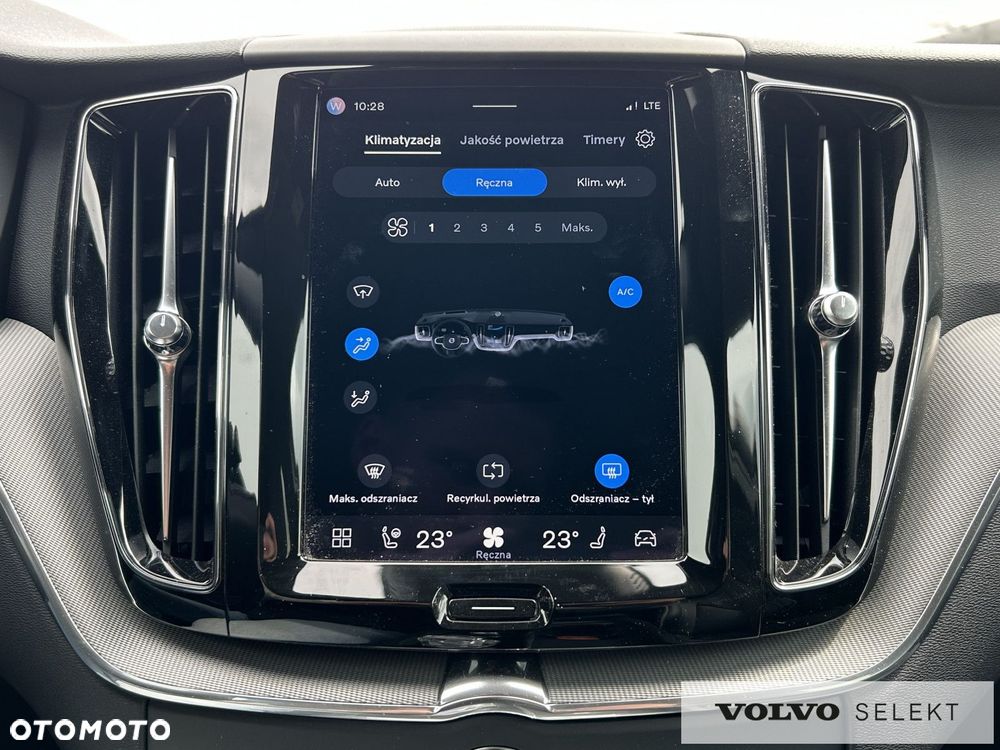 Volvo XC 60 - 21