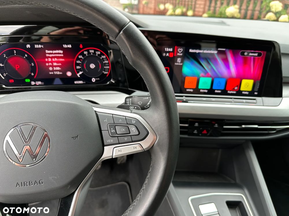 Volkswagen Golf - 11