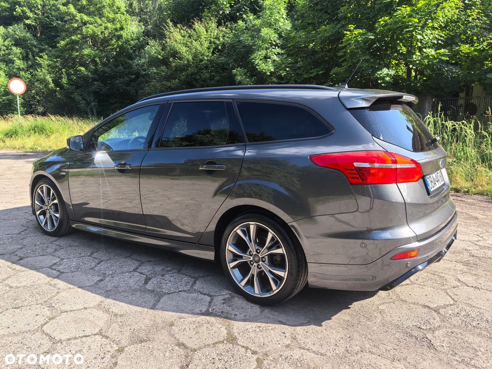 Ford Focus 2.0 TDCi ST-Line ASS - 4