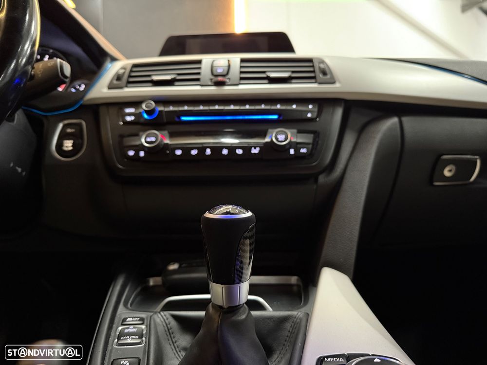 BMW 418 Gran Coupé d Line Sport - 26