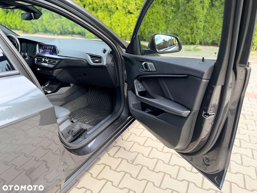 BMW Seria 1 118d Sport Line sport - 8
