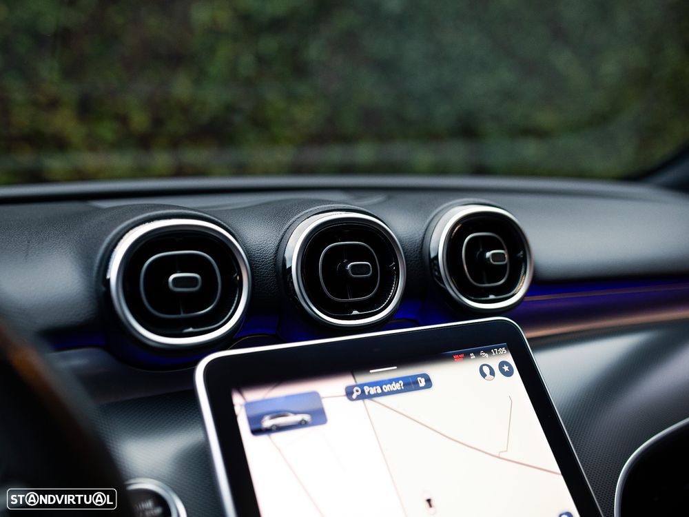 Mercedes-Benz C 300 e - 33