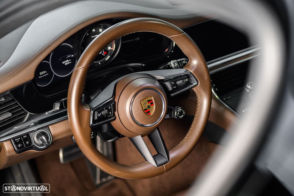 Porsche Panamera Sport Turismo 4S E-Hybrid - 11