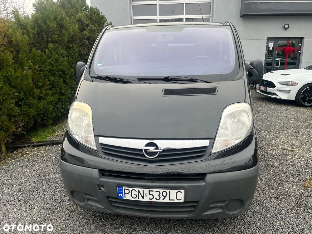 Opel Vivaro - 2