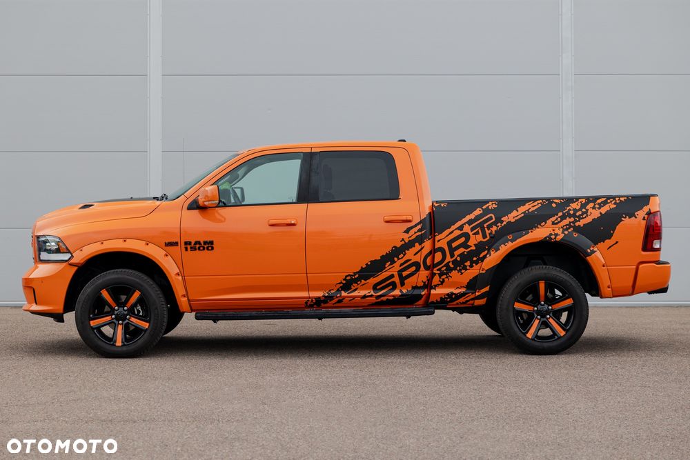 Dodge RAM 5.7 4x4 - 10