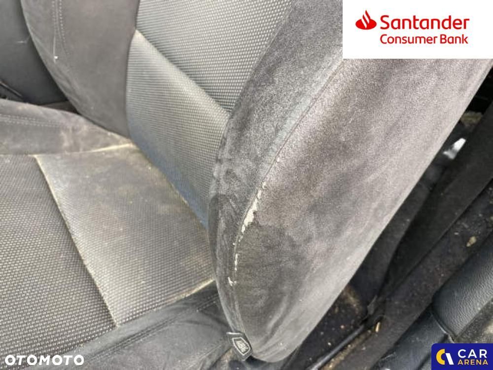 BMW Seria 3 325i - 27