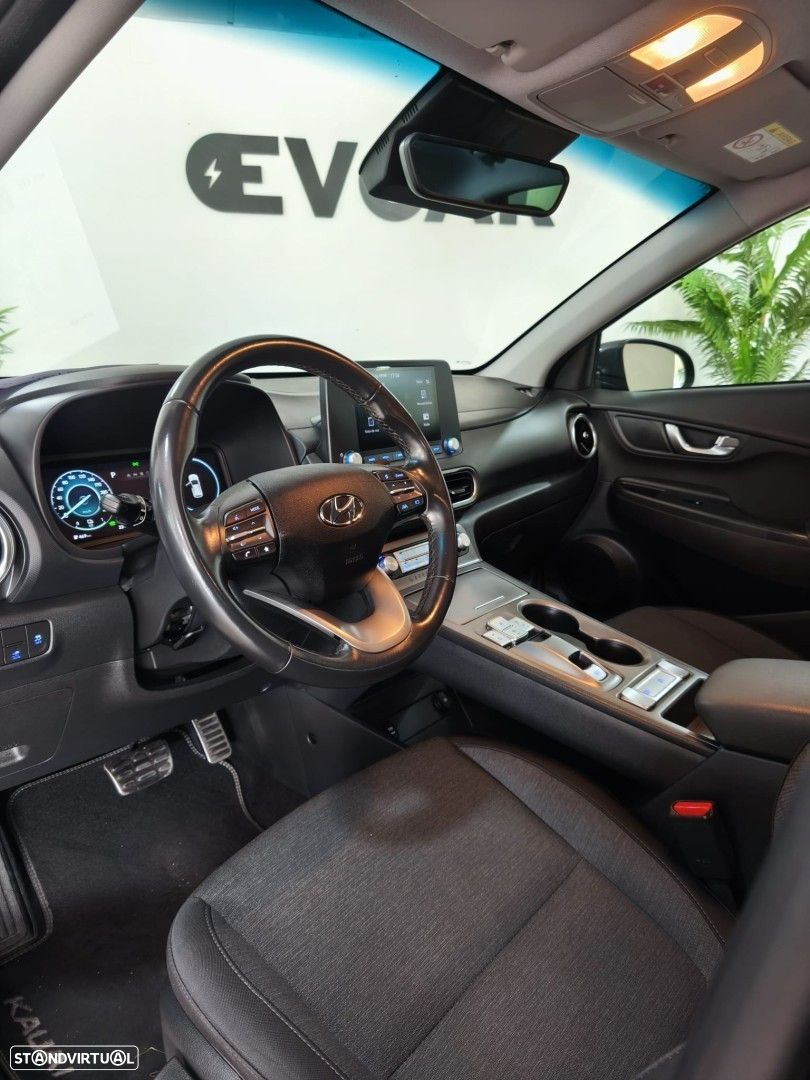 Hyundai Kauai EV 64 kWh Premium - 23