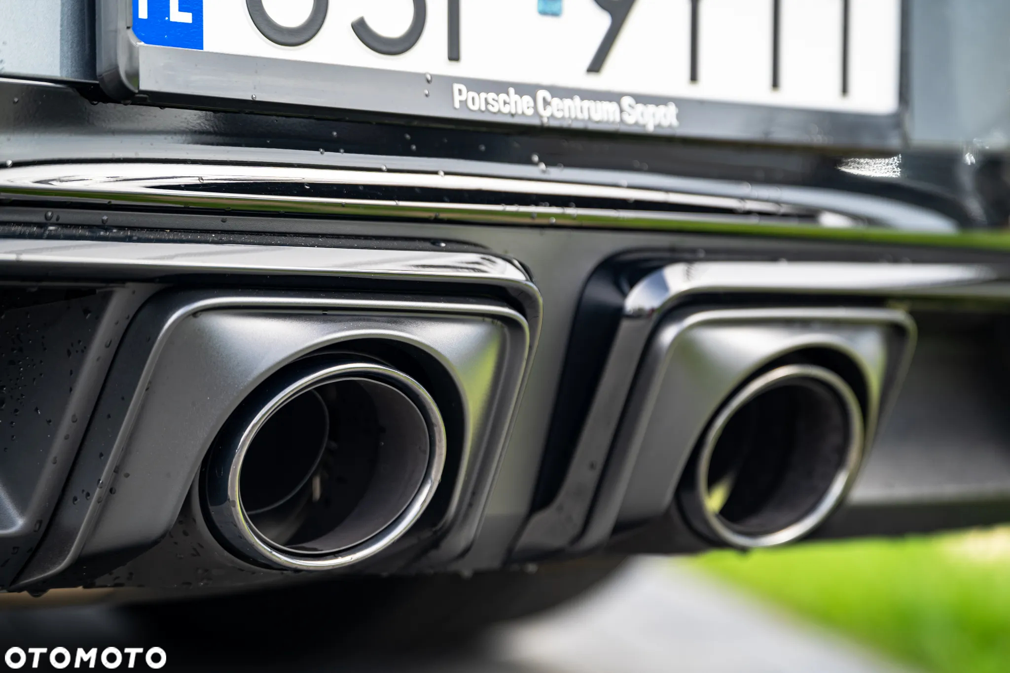 Porsche 911 Targa T-Hybrid 4 GTS - 17