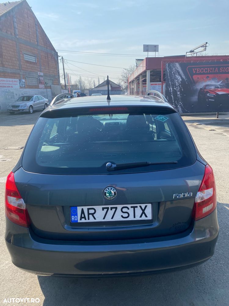 Skoda Fabia 1.2 HTP Classic - 6