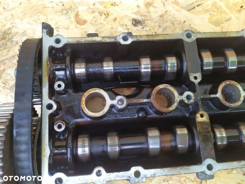 WAŁKI ROZRZĄDU POKRYWA ZAWORÓW VW GOLF 1.6 IV 4 - 4