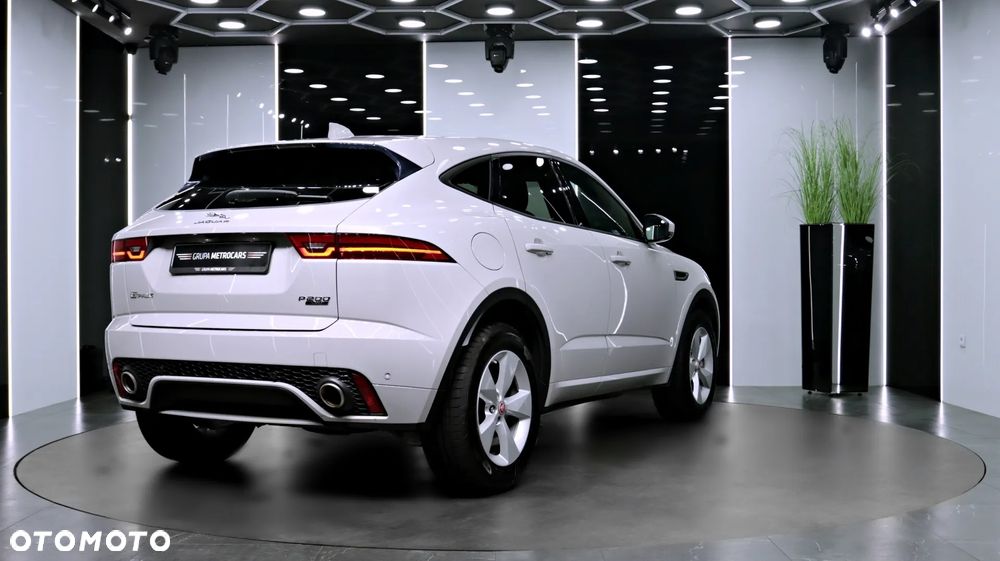 Jaguar E-Pace 2.0 i4P AWD R-Dynamic S - 9