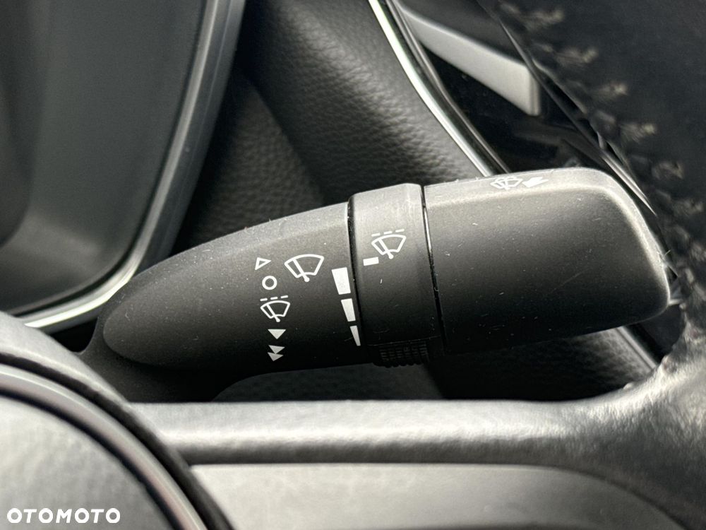 Toyota Corolla - 19