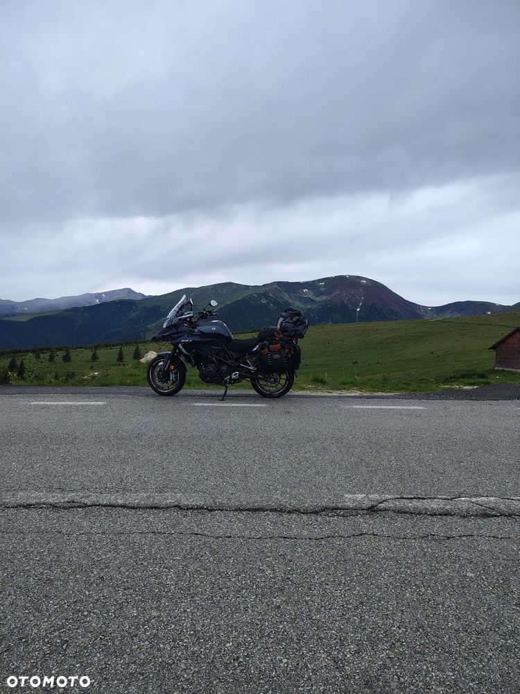 Benelli TRK 502 - 11