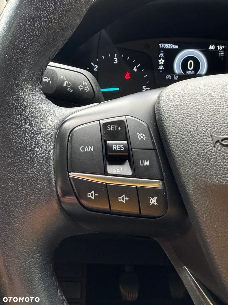 Ford Focus 1.5 EcoBlue Connected - 21