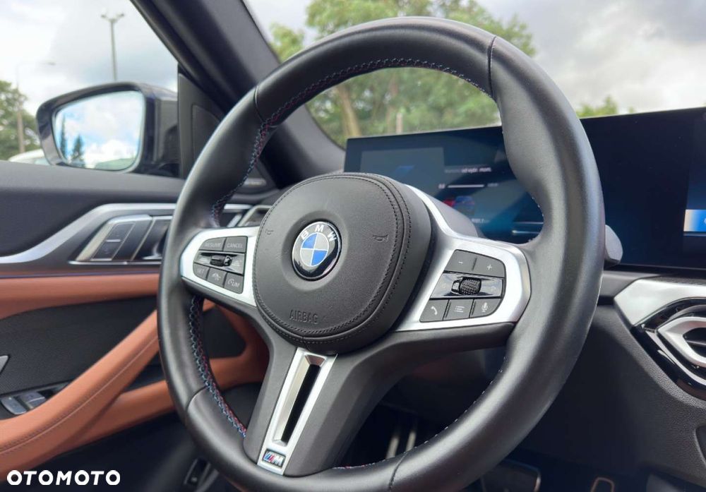 BMW i4 - 19