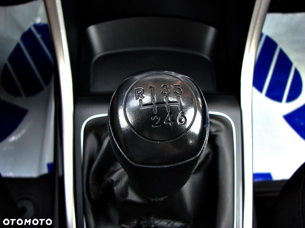 Hyundai i30 1.4 Intro Edition - 26