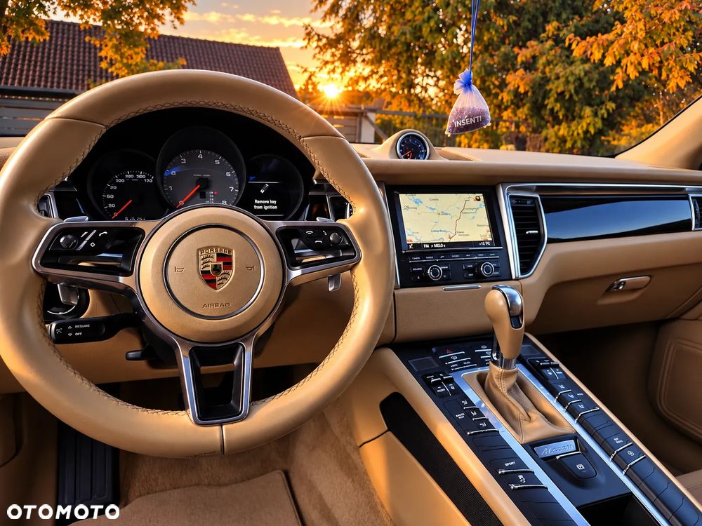 Porsche Macan - 6