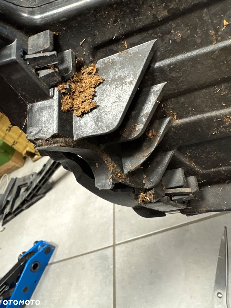 Volvo XC60 II 17- reflektor full led prawy - 4