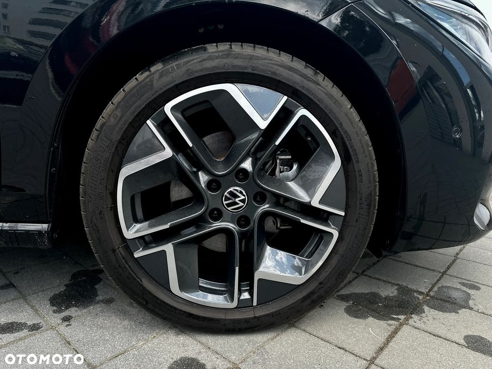 Volkswagen Passat - 8