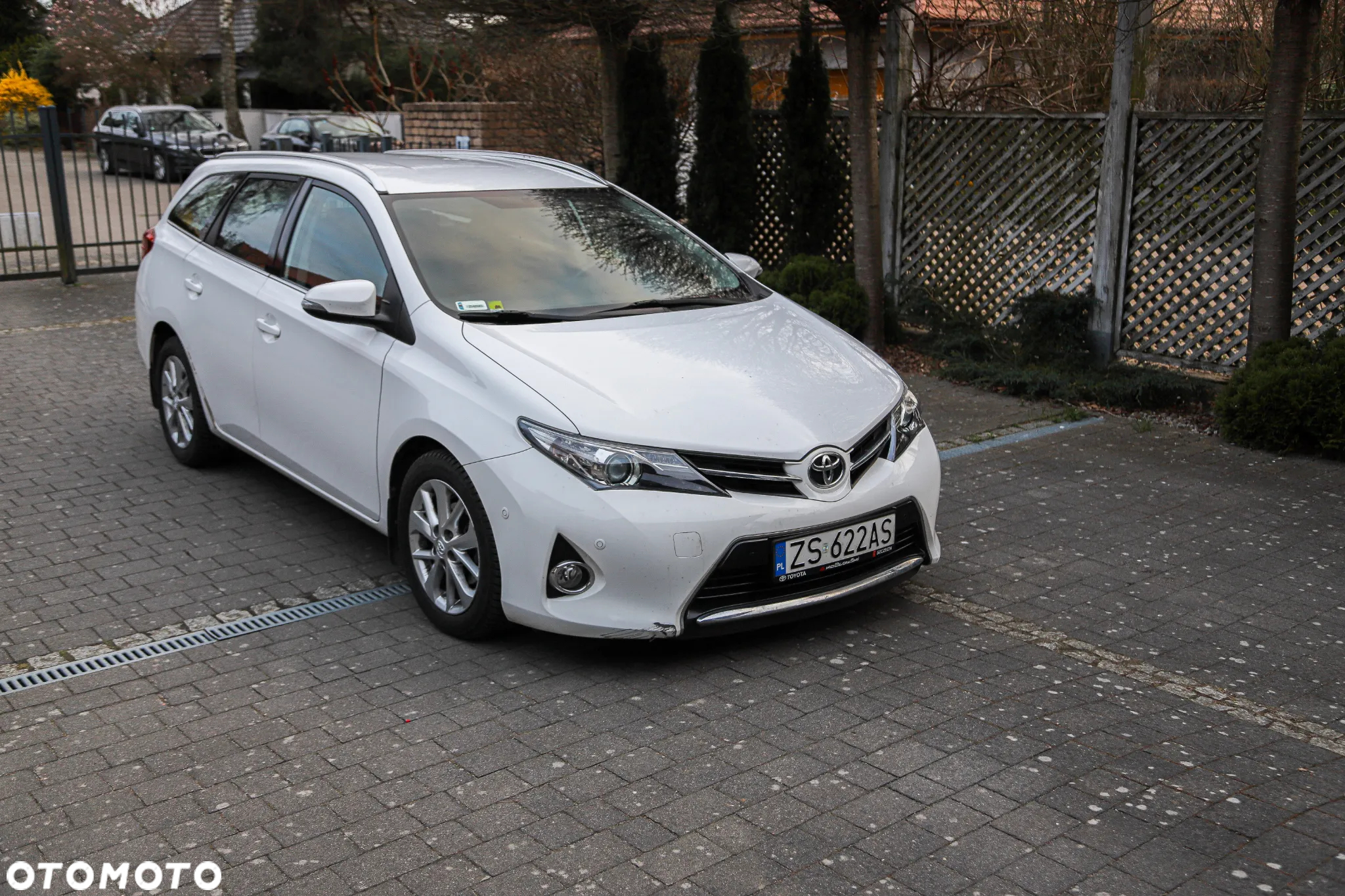 Toyota Auris - 2
