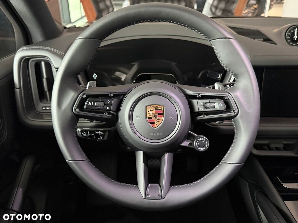 Porsche Cayenne - 28