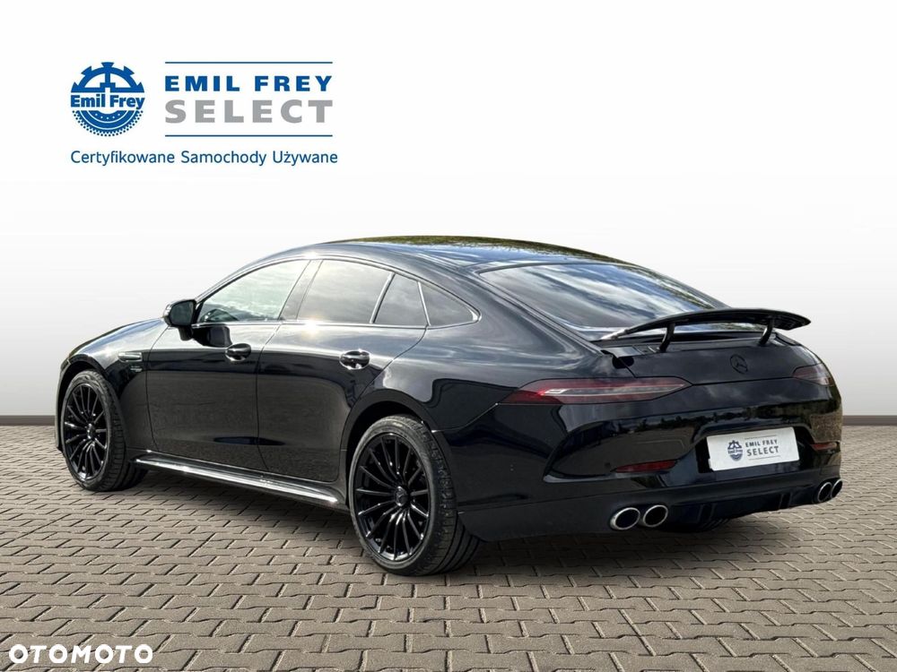 Mercedes-Benz AMG GT - 3