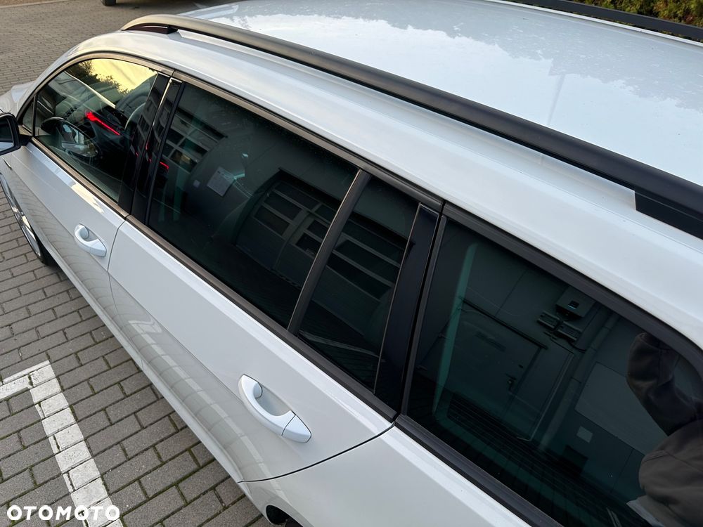 Volkswagen Golf 2.0 TDI BlueMotion Technology DSG Cup - 11