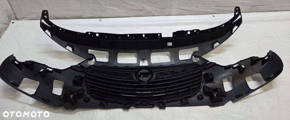 Opel Combo E Grill Atrapa zderzaka przód nowy oryginał 9816859580 - 4
